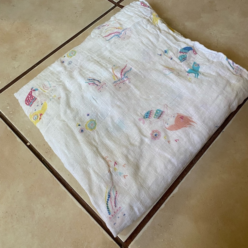 Angel Dear muslin bamboo blanket mermaids